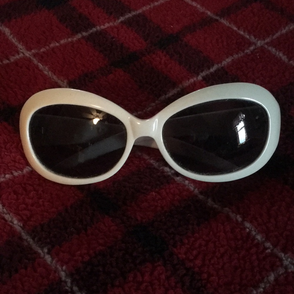 White sunglasses
